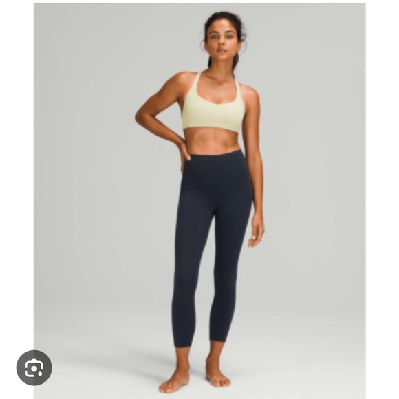 Lululemon navy Instill high rise right leggings size 8 - Picture 7 of 7